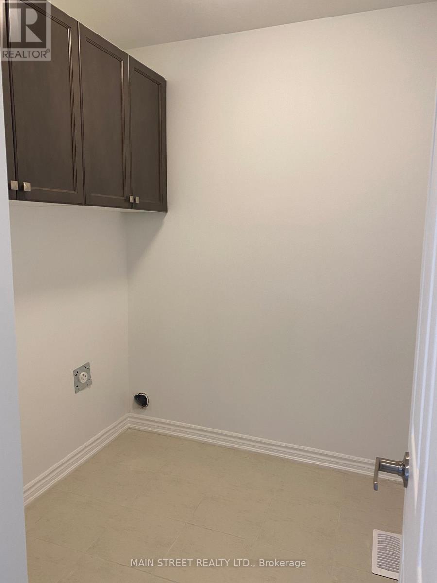 867 Whitlock Avenue, Milton, Ontario L9E 1R8 - Photo 15 - W12993022