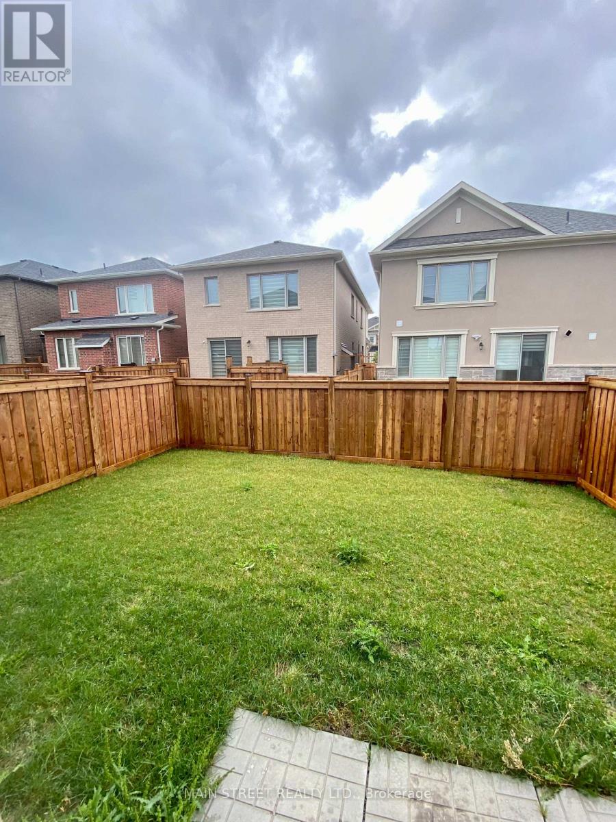 867 Whitlock Avenue, Milton, Ontario L9E 1R8 - Photo 19 - W12993022