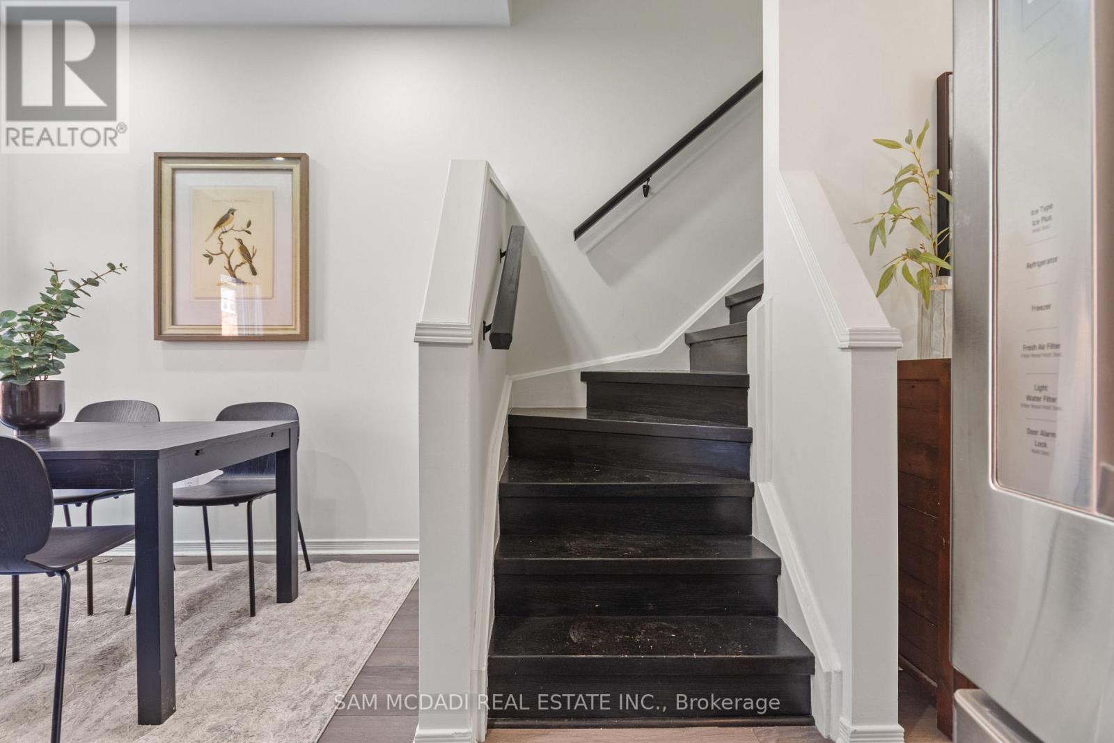 11 - 435 Hensall Circle, Mississauga, Ontario  L5A 4P1 - Photo 14 - W12993034