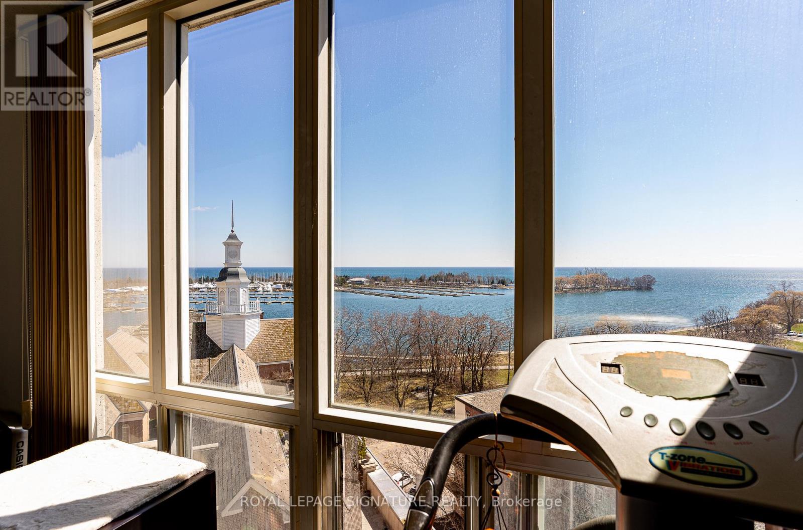 703 - 2285 Lake Shore Boulevard W, Toronto, Ontario  M8V 3X9 - Photo 4 - W12993040