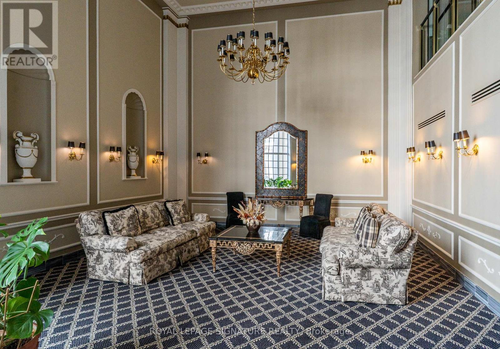 703 - 2285 Lake Shore Boulevard W, Toronto, Ontario  M8V 3X9 - Photo 5 - W12993040