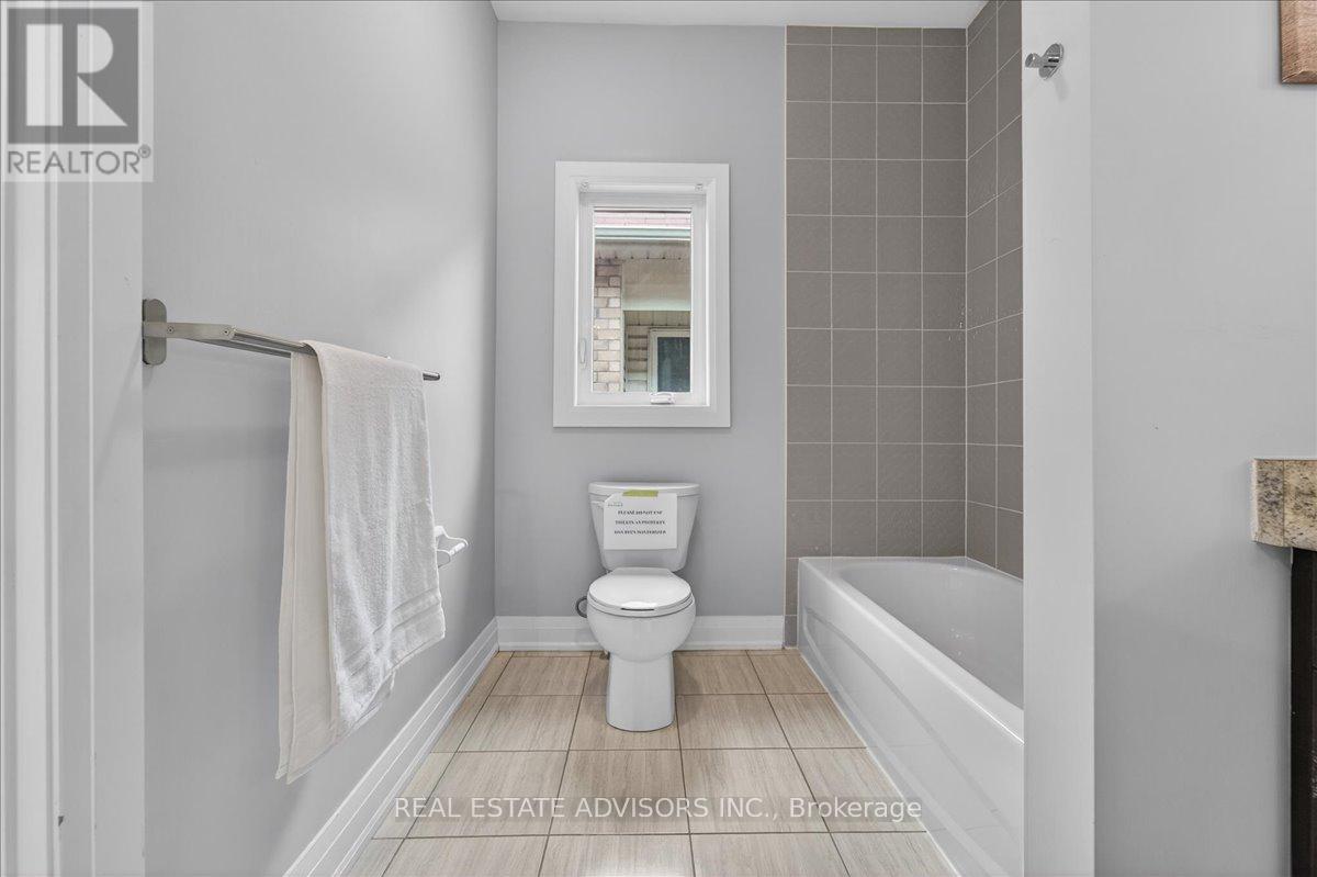 39 Unwind Crescent, Brampton, Ontario  L6X 0B3 - Photo 30 - W12993042