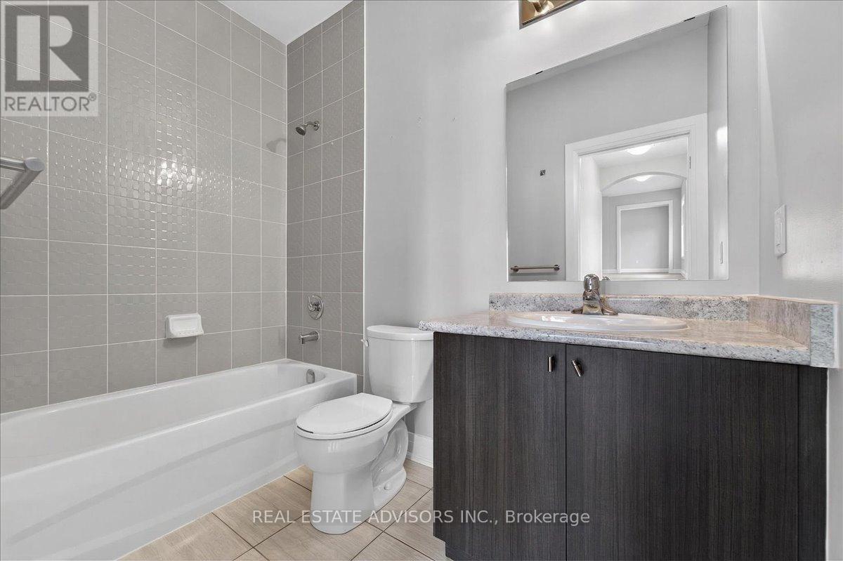 39 Unwind Crescent, Brampton, Ontario  L6X 0B3 - Photo 32 - W12993042