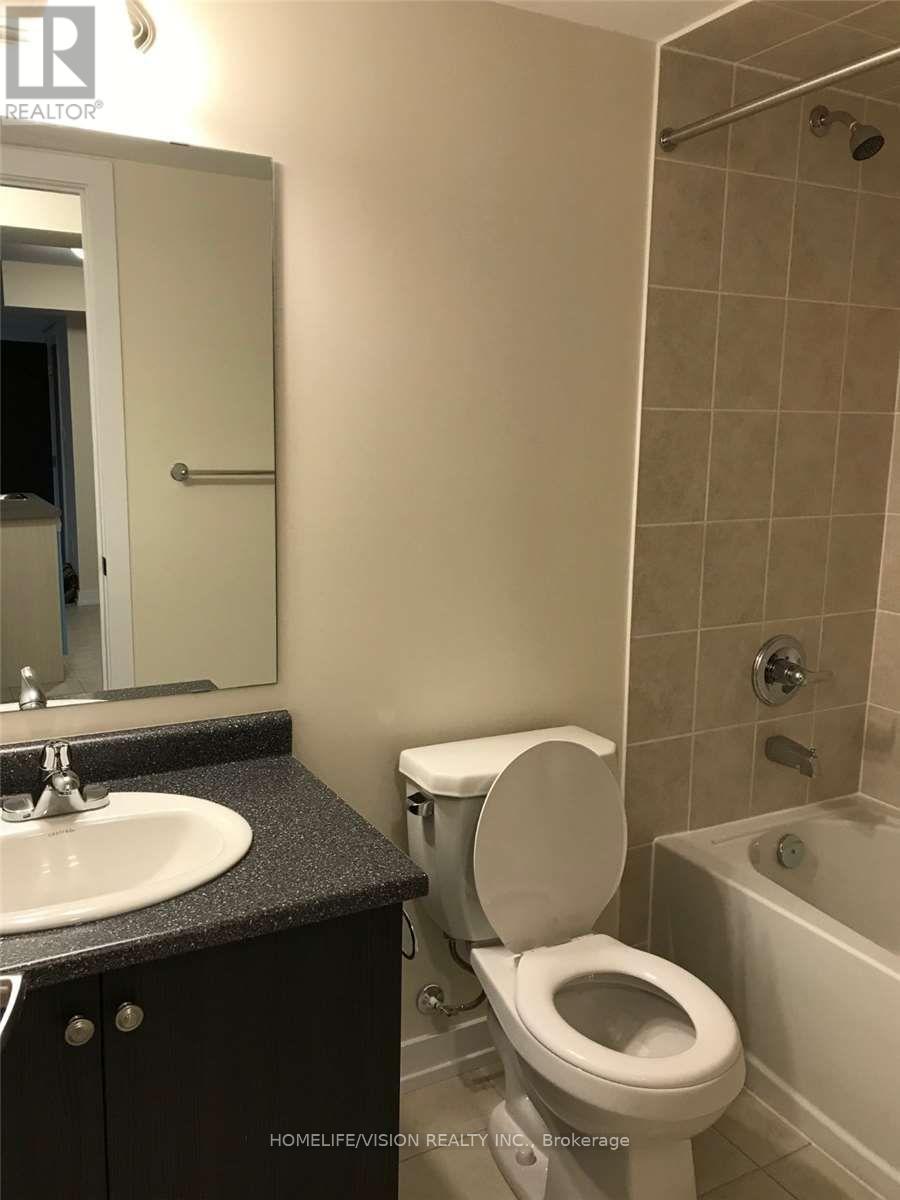 204 - 2355 Sheppard Avenue W, Toronto, Ontario M9M 0E7 - Photo 2 - W12993066