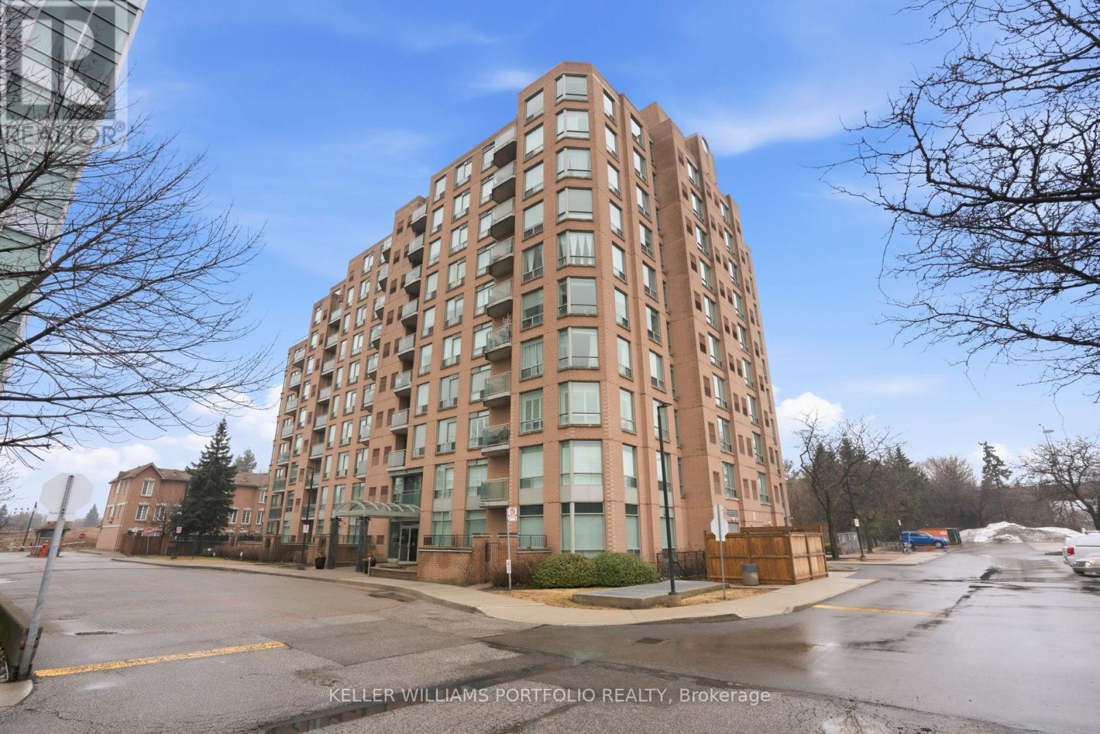 802 - 190 Manitoba Street, Toronto, Ontario  M8Y 3Y8 - Photo 4 - W12993068