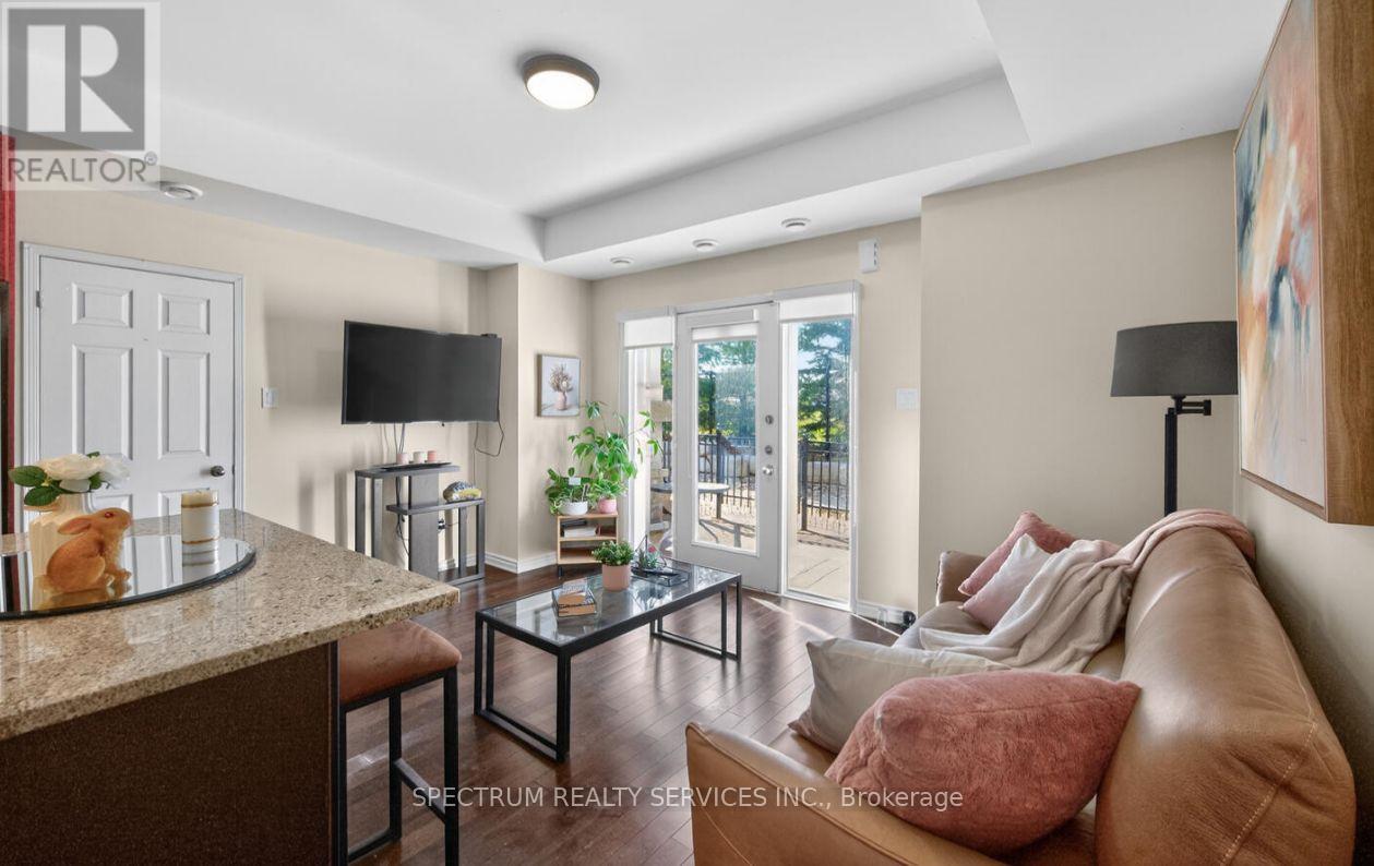 23 - 60 Fairwood Circle, Brampton, Ontario  L6R 0Y6 - Photo 5 - W12993078