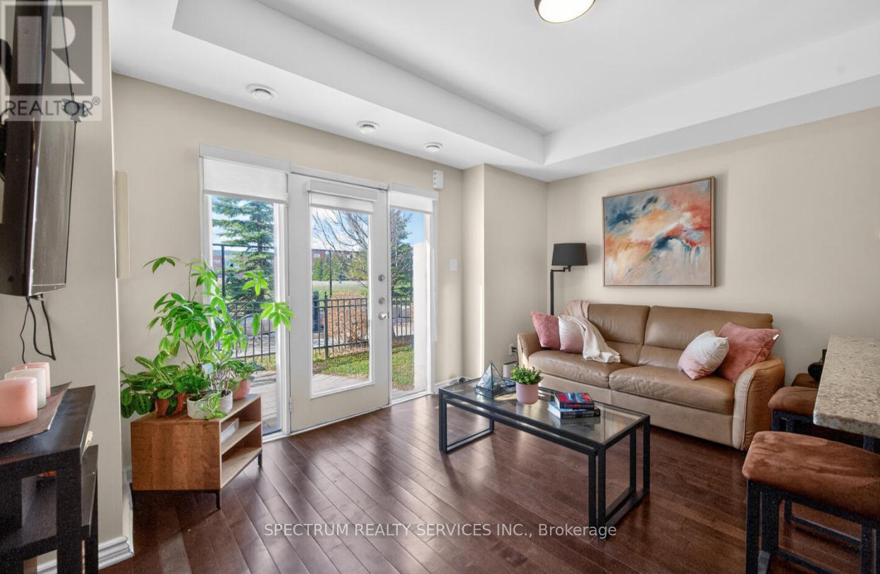 23 - 60 Fairwood Circle, Brampton, Ontario  L6R 0Y6 - Photo 6 - W12993078