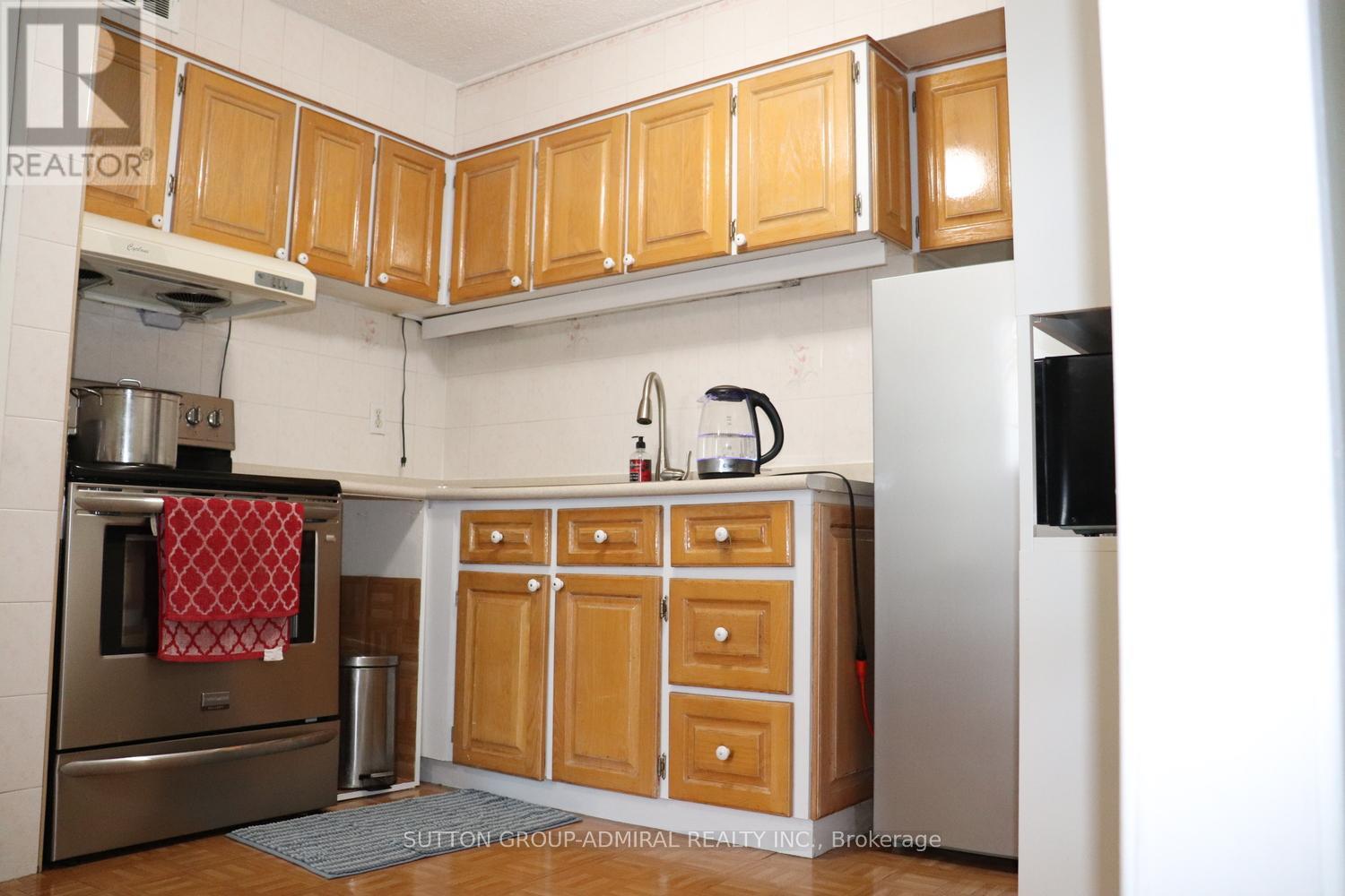 417 - 4673 Jane Street, Toronto, Ontario M3N 3L1 - Photo 13 - W12993116