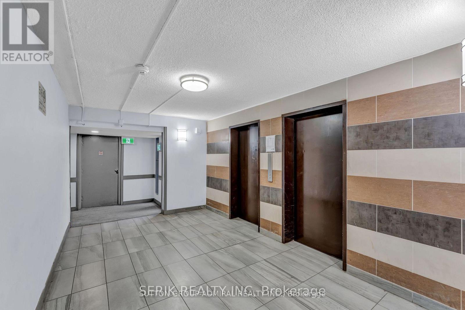 417 - 4673 Jane Street, Toronto, Ontario M3N 3L1 - Photo 5 - W12993116