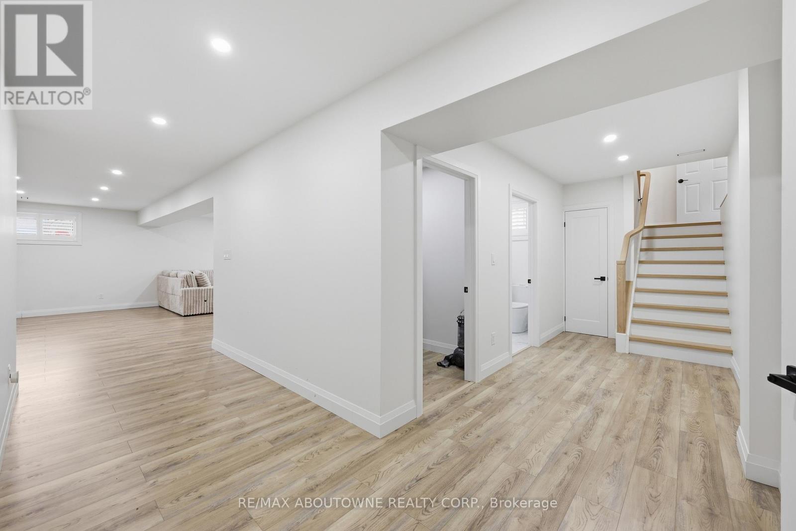 58 Kilbourn Avenue, Hamilton, Ontario  L8G 3E2 - Photo 32 - X12992948