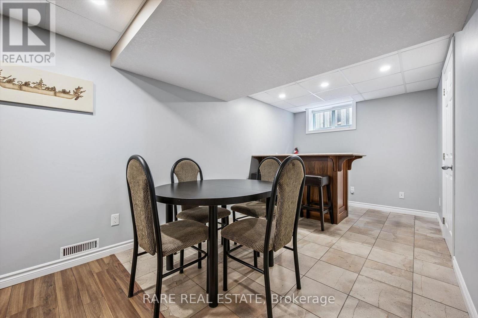 28 Davis Street, Guelph, Ontario N1E 0A1 - Photo 31 - X12992960