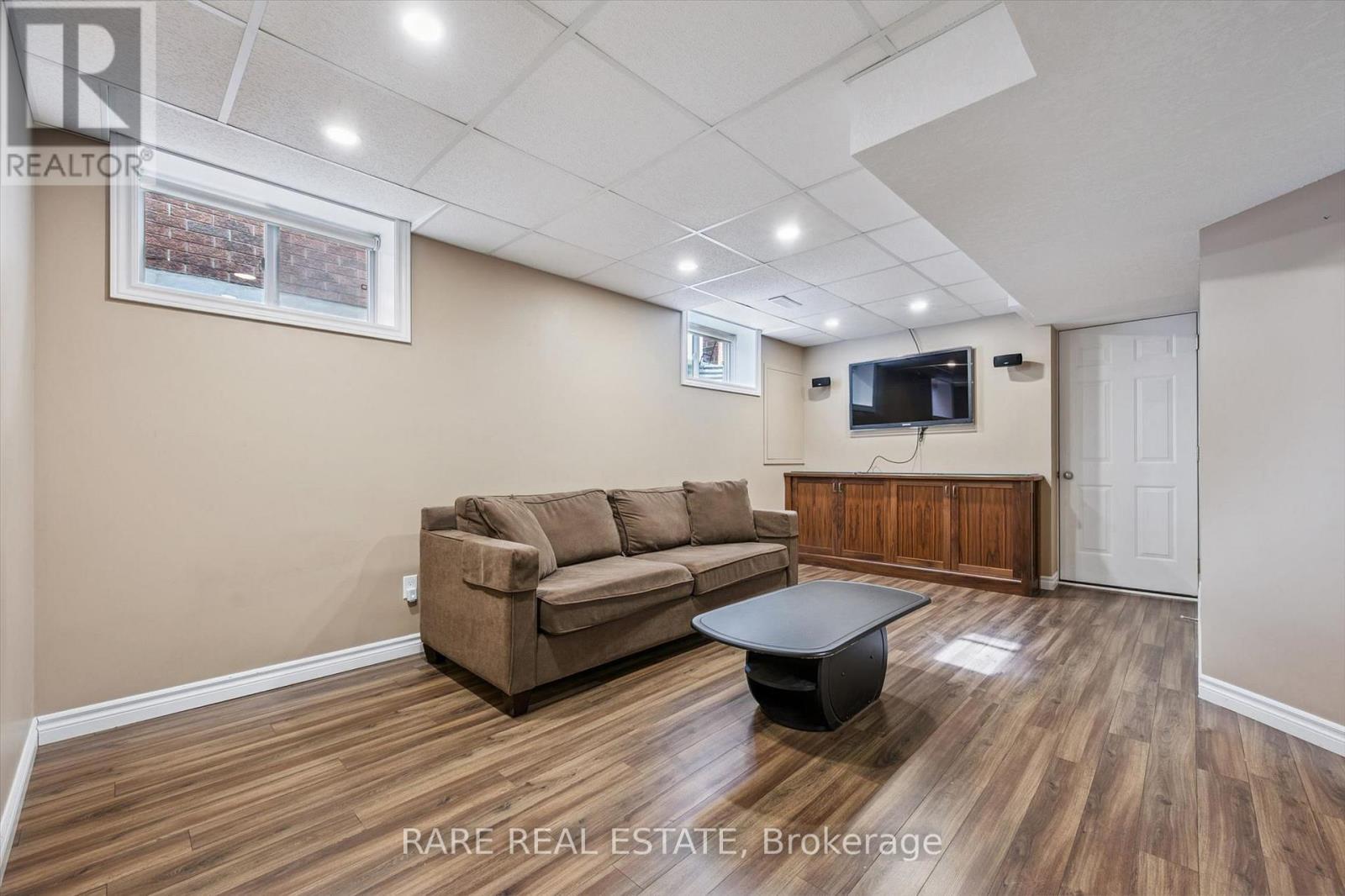 28 Davis Street, Guelph, Ontario N1E 0A1 - Photo 33 - X12992960