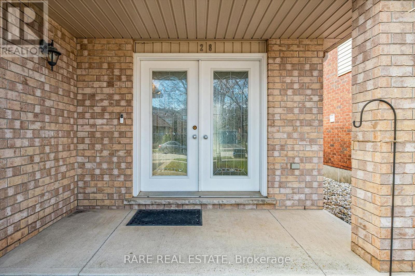 28 Davis Street, Guelph, Ontario N1E 0A1 - Photo 4 - X12992960