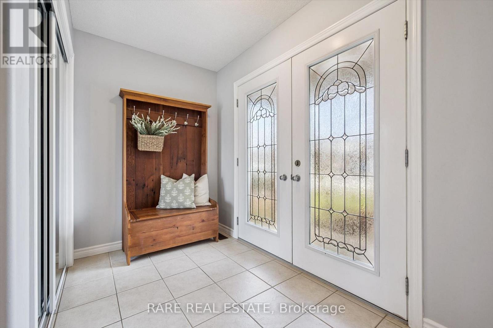 28 Davis Street, Guelph, Ontario N1E 0A1 - Photo 5 - X12992960