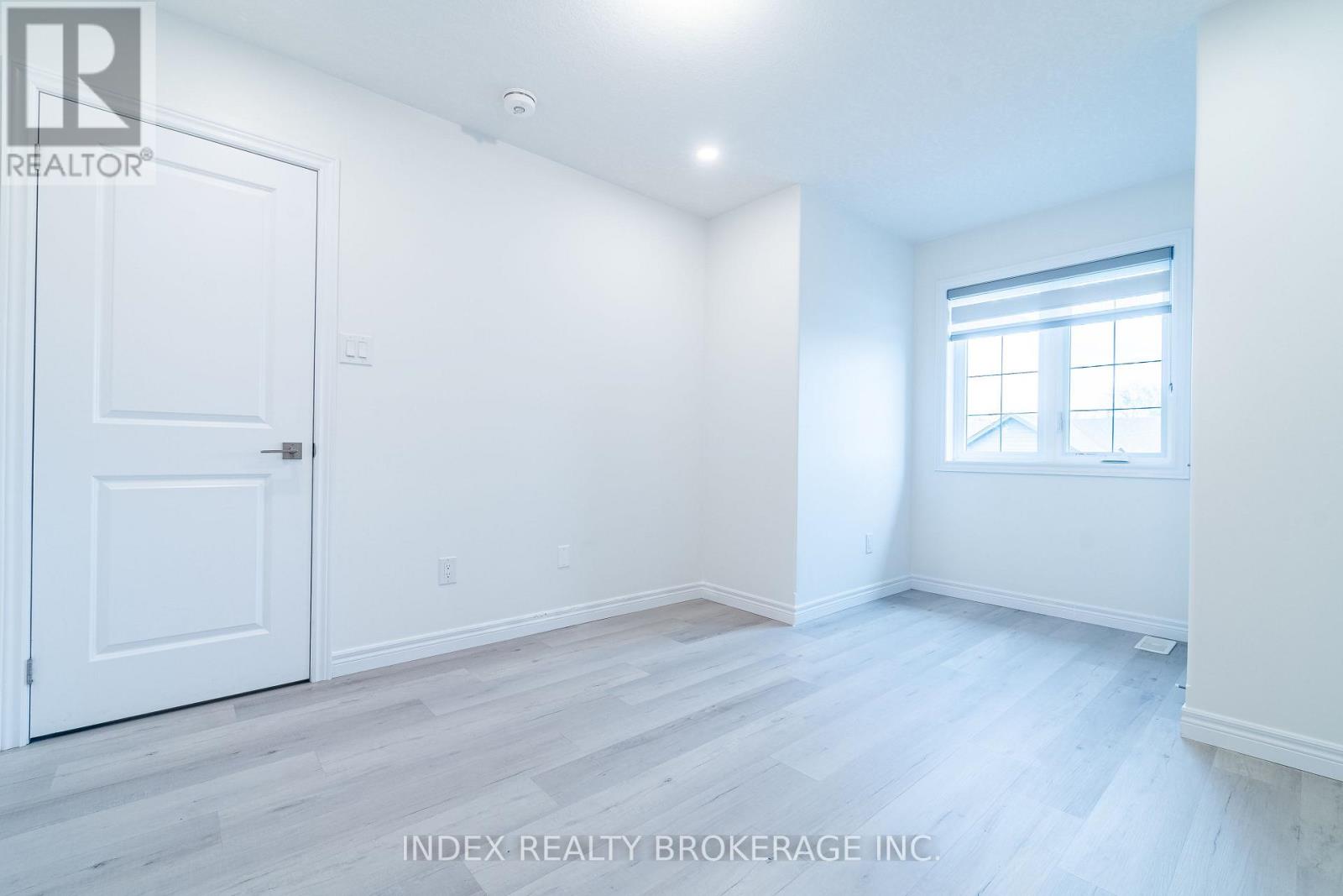 4 - 29 Schuyler Street, Brant, Ontario N3L 0J2 - Photo 37 - X12992966