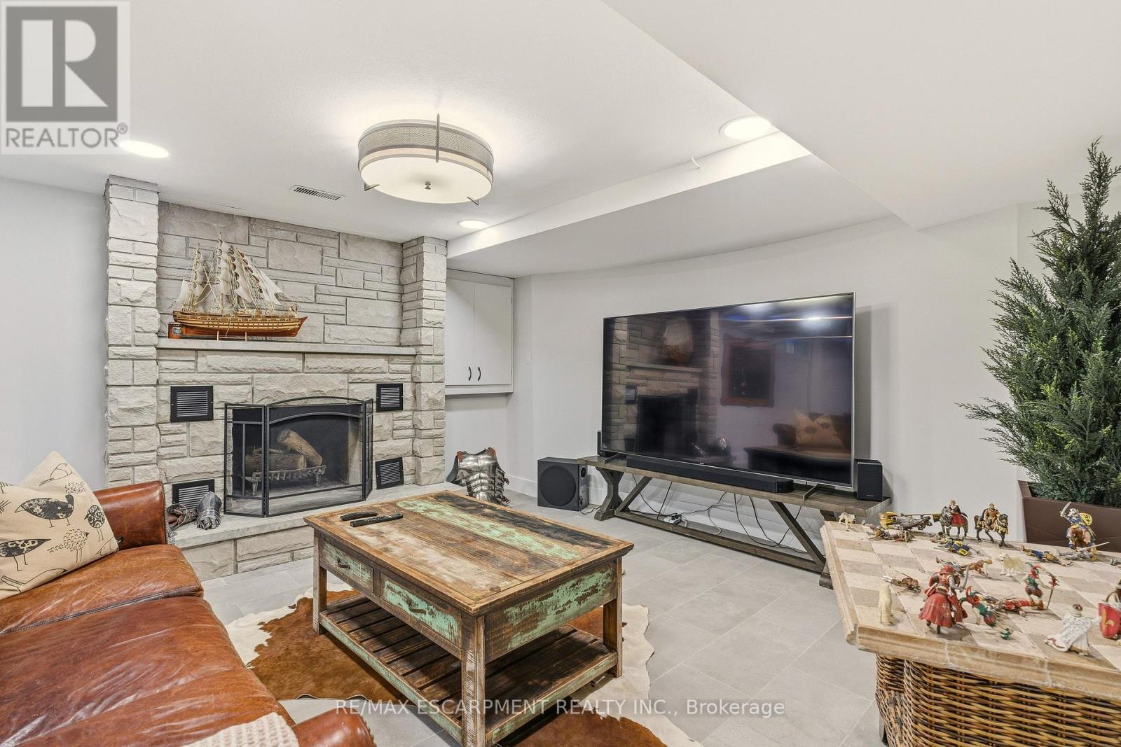 82 Maple Drive, Hamilton, Ontario  L8G 3C2 - Photo 36 - X12992998