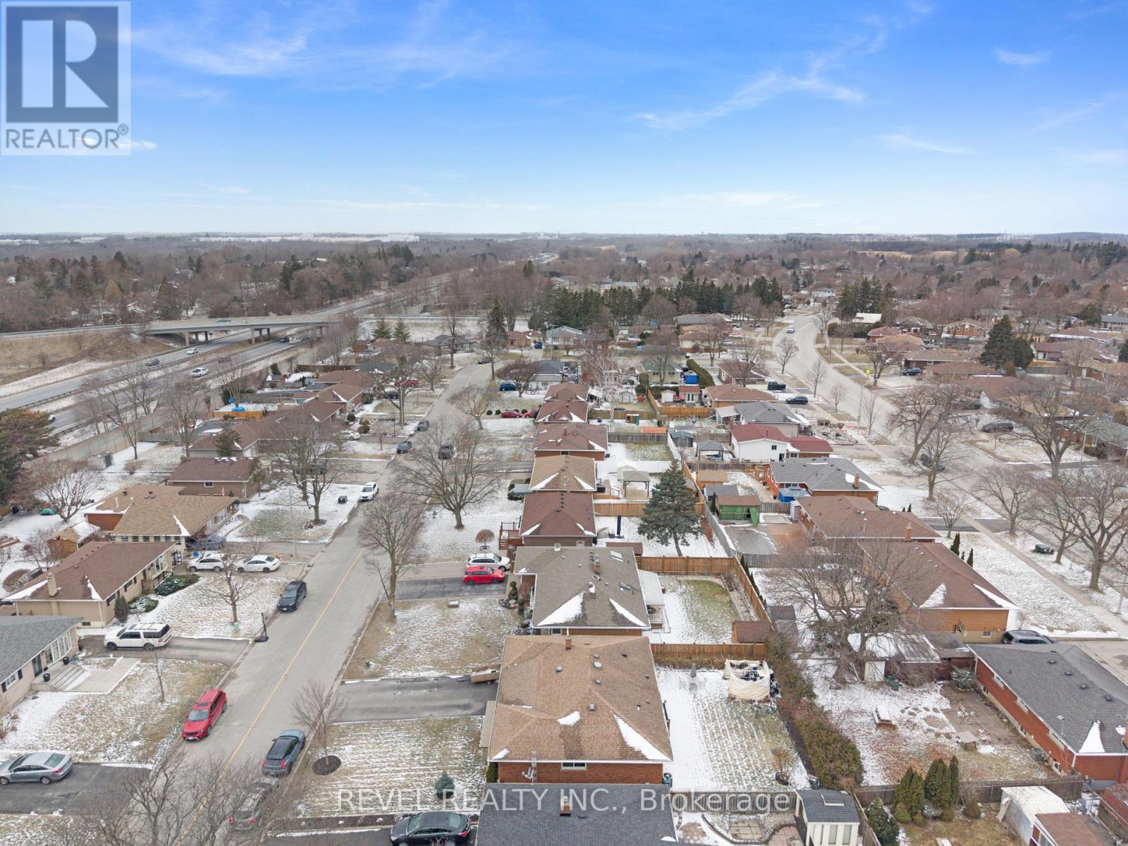 26 Wiltshire Drive, Brantford, Ontario  N3R 5A9 - Photo 45 - X12993006