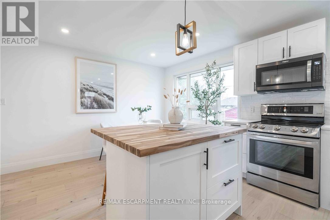 67 Toby Crescent, Hamilton, Ontario  L8T 2N9 - Photo 16 - X12993046