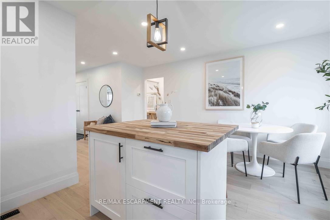 67 Toby Crescent, Hamilton, Ontario  L8T 2N9 - Photo 17 - X12993046