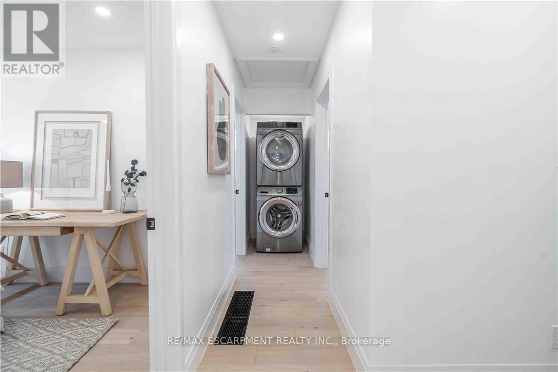 67 Toby Crescent, Hamilton, Ontario  L8T 2N9 - Photo 18 - X12993046