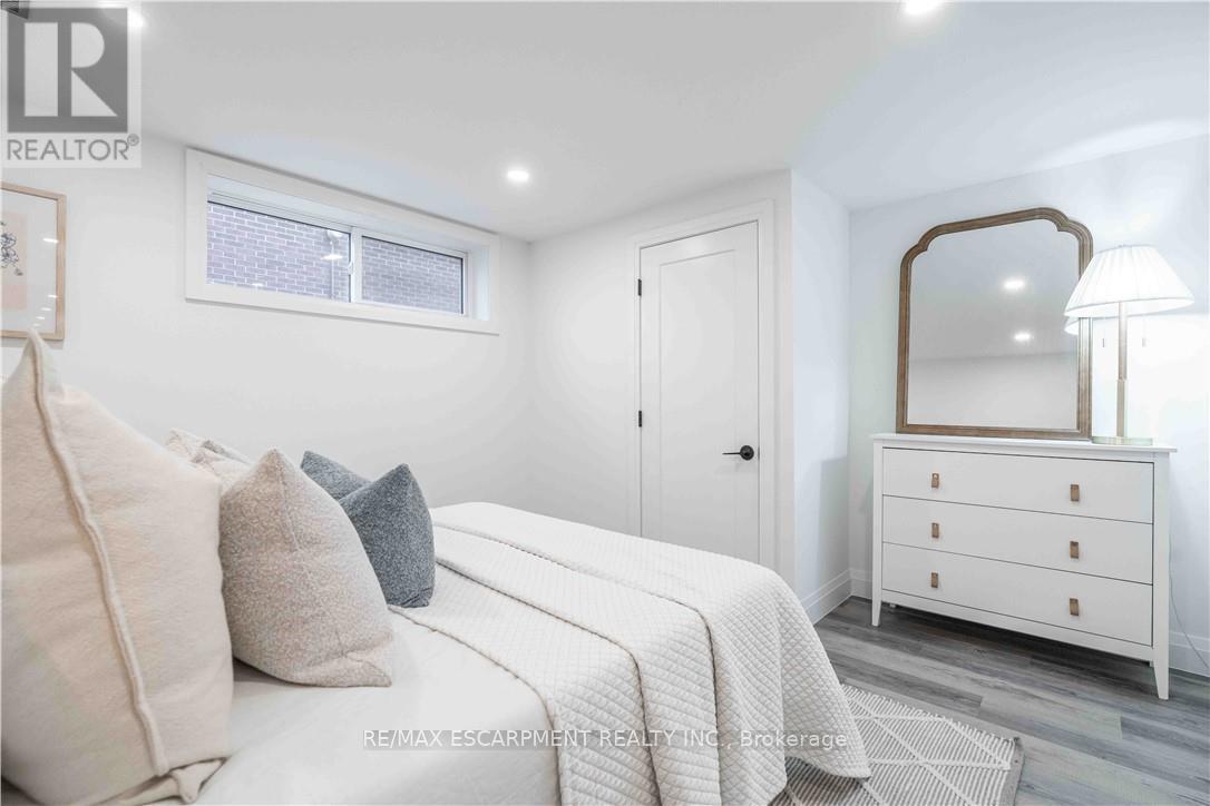 67 Toby Crescent, Hamilton, Ontario  L8T 2N9 - Photo 33 - X12993046