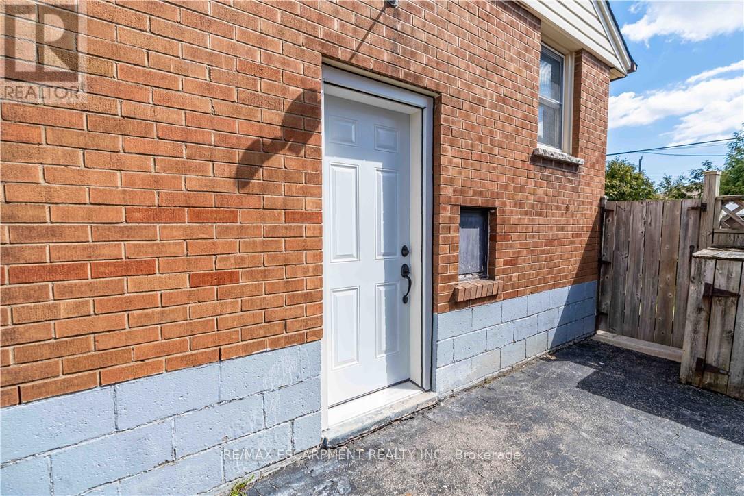 67 Toby Crescent, Hamilton, Ontario  L8T 2N9 - Photo 36 - X12993046