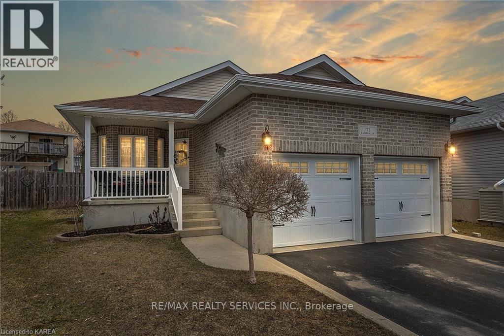 172 MACDOUGALL DRIVE, Loyalist, Ontario