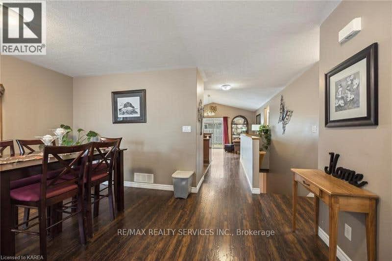 172 Macdougall Drive, Loyalist, Ontario  K7N 0A2 - Photo 15 - X12993052