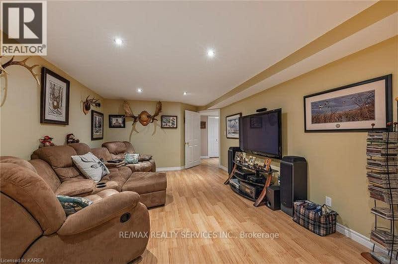 172 Macdougall Drive, Loyalist, Ontario  K7N 0A2 - Photo 27 - X12993052