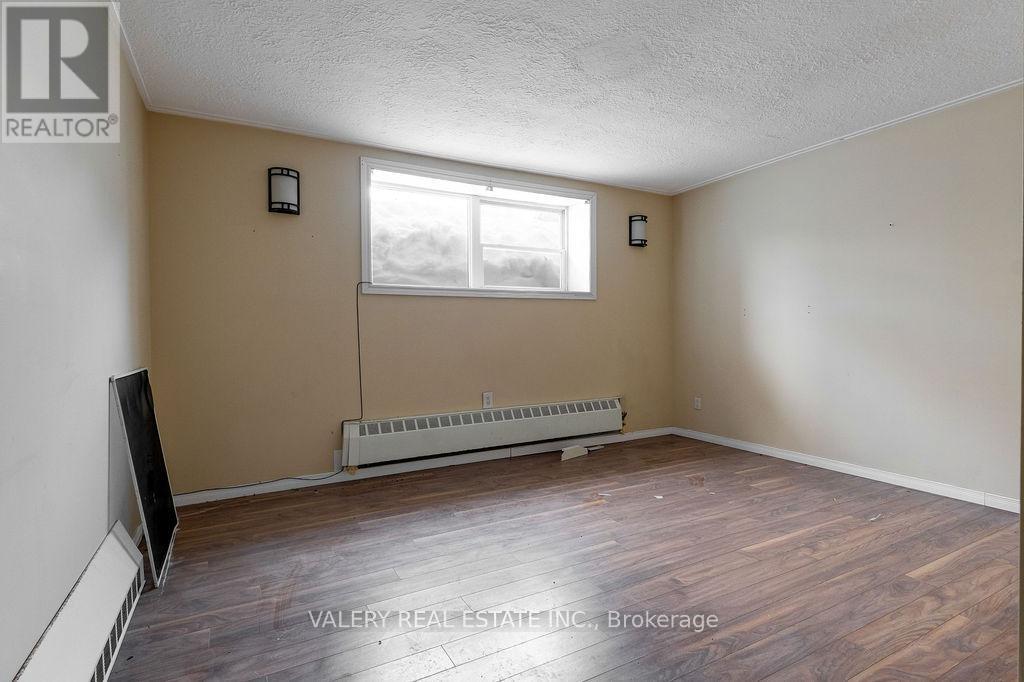 20 Cypress Street, Greater Sudbury, Ontario  P3C 1M9 - Photo 23 - X12993064