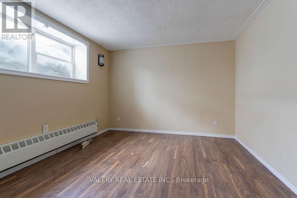 20 Cypress Street, Greater Sudbury, Ontario  P3C 1M9 - Photo 25 - X12993064