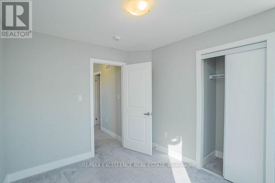 172 - 177 Edgevalley Road, London East, Ontario  N5V 0C5 - Photo 38 - X12993100