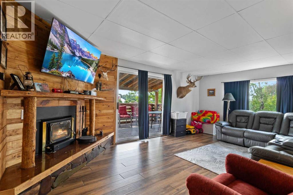 24 Main Street, Ardley, Alberta  T0M 0V0 - Photo 13 - A2234335