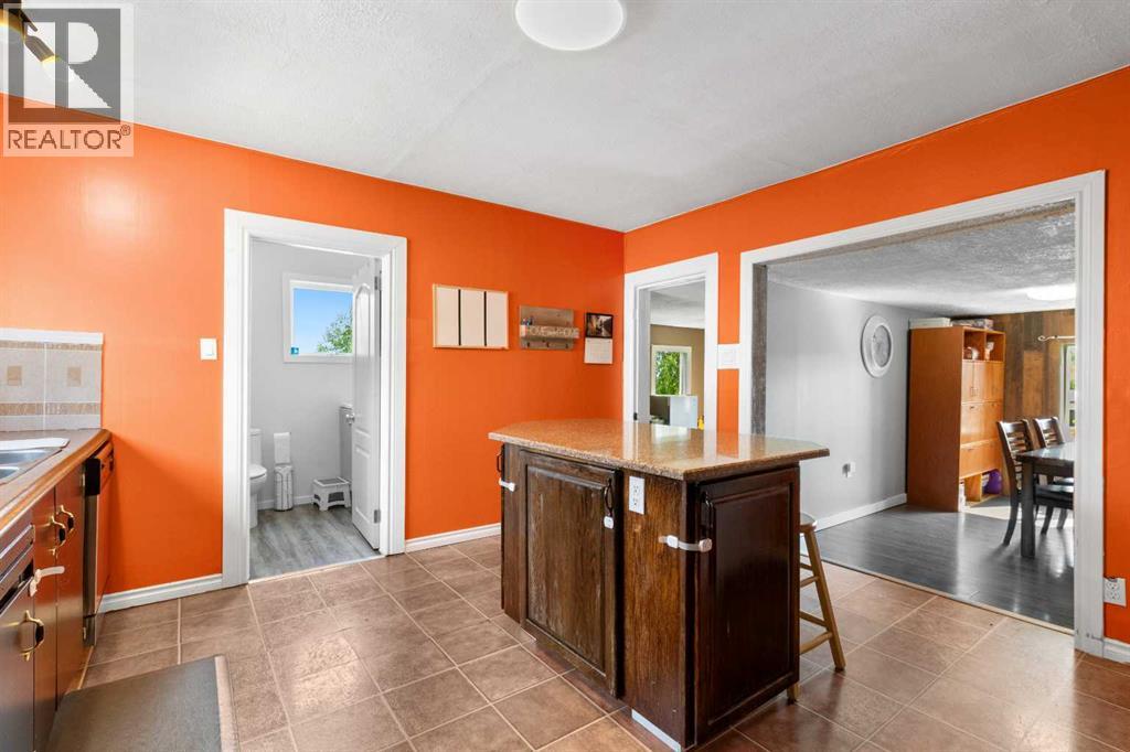 24 Main Street, Ardley, Alberta  T0M 0V0 - Photo 23 - A2234335