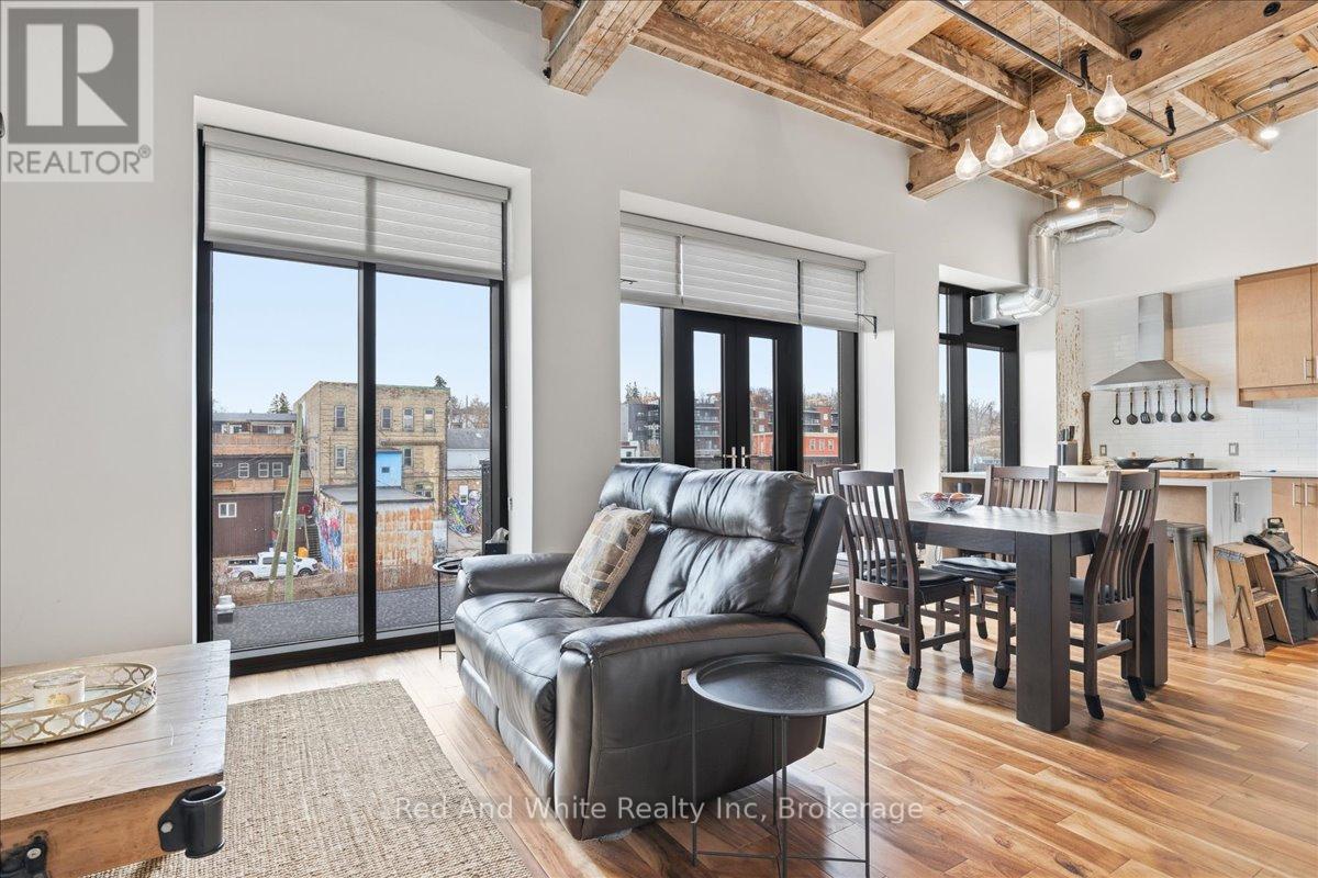 401 - 19 GUELPH AVENUE, Cambridge, Ontario