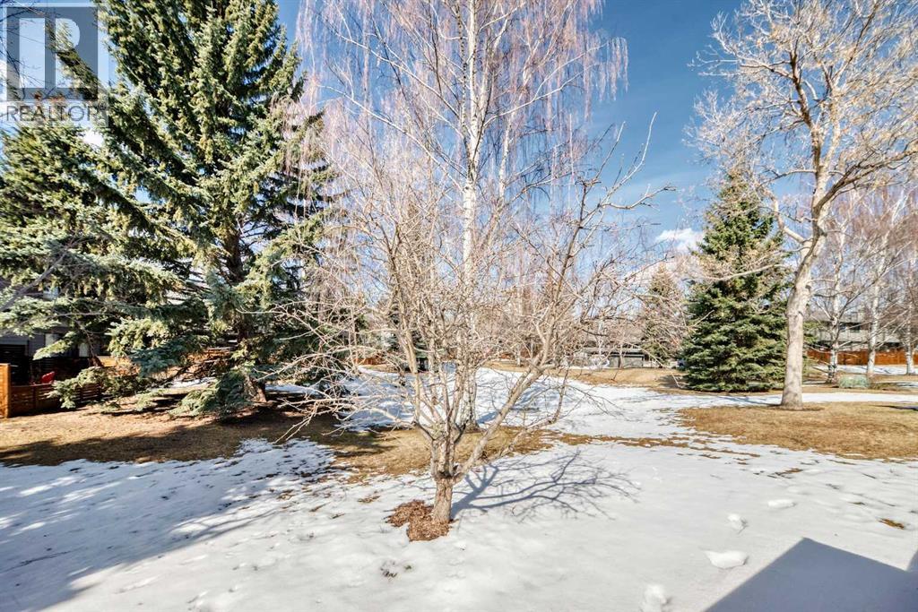 60 Point Drive NW, Calgary, Alberta T3B 5B3 - Photo 48 - A2300197