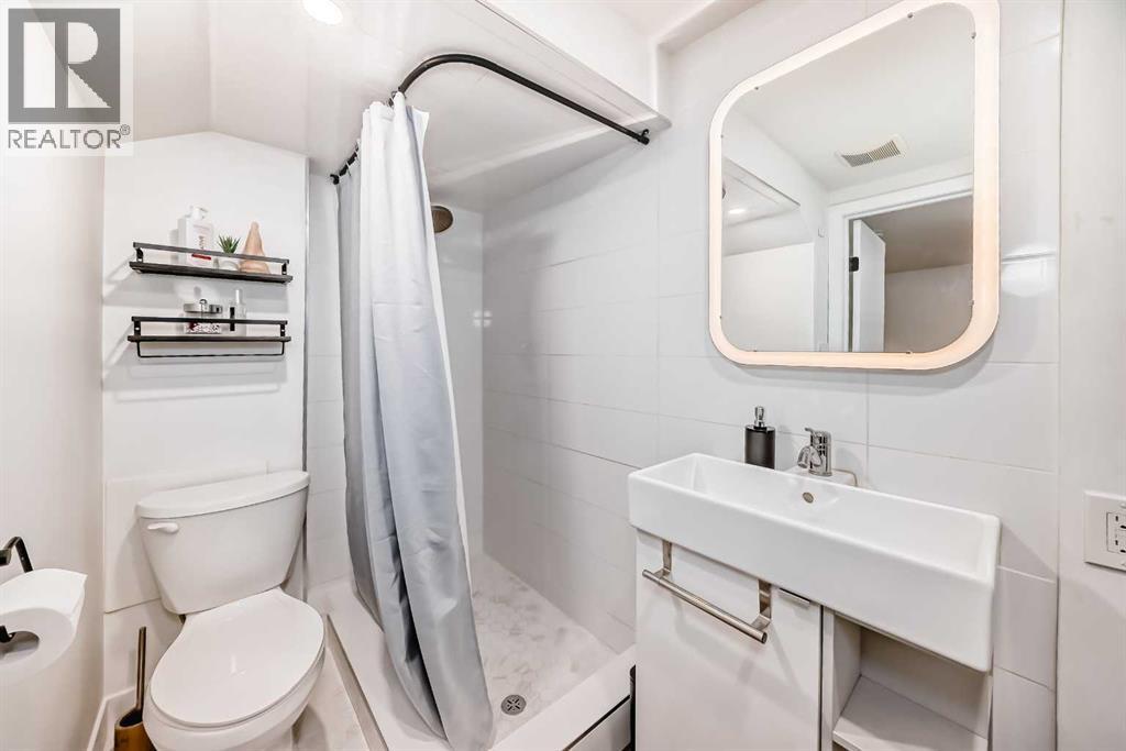 60 Point Drive NW, Calgary, Alberta T3B 5B3 - Photo 43 - A2300197