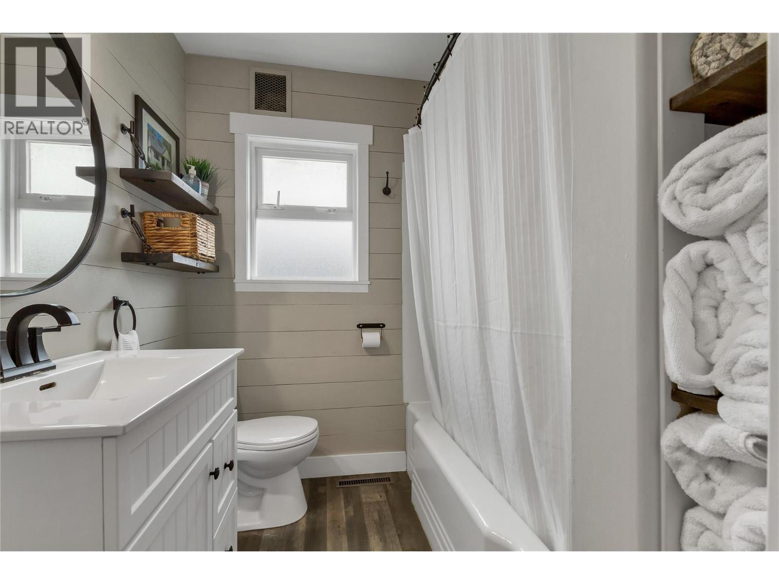 1505 32 Avenue, Vernon, British Columbia  V1T 2H9 - Photo 30 - 10383311