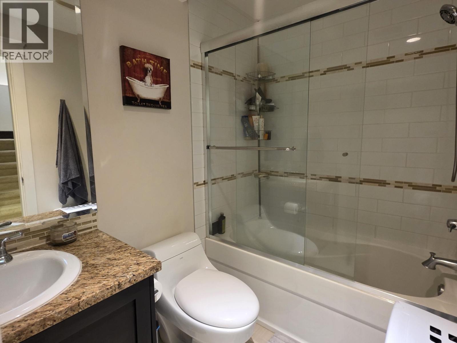 665 W 15th Street, North Vancouver, British Columbia  V7M 1T1 - Photo 22 - R3068716