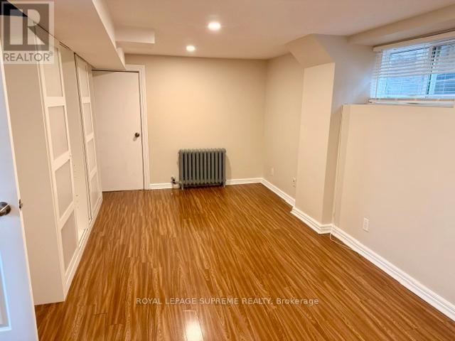 Lower - 30 Glenholme Avenue, Toronto, Ontario  M6H 3A9 - Photo 12 - W12921102