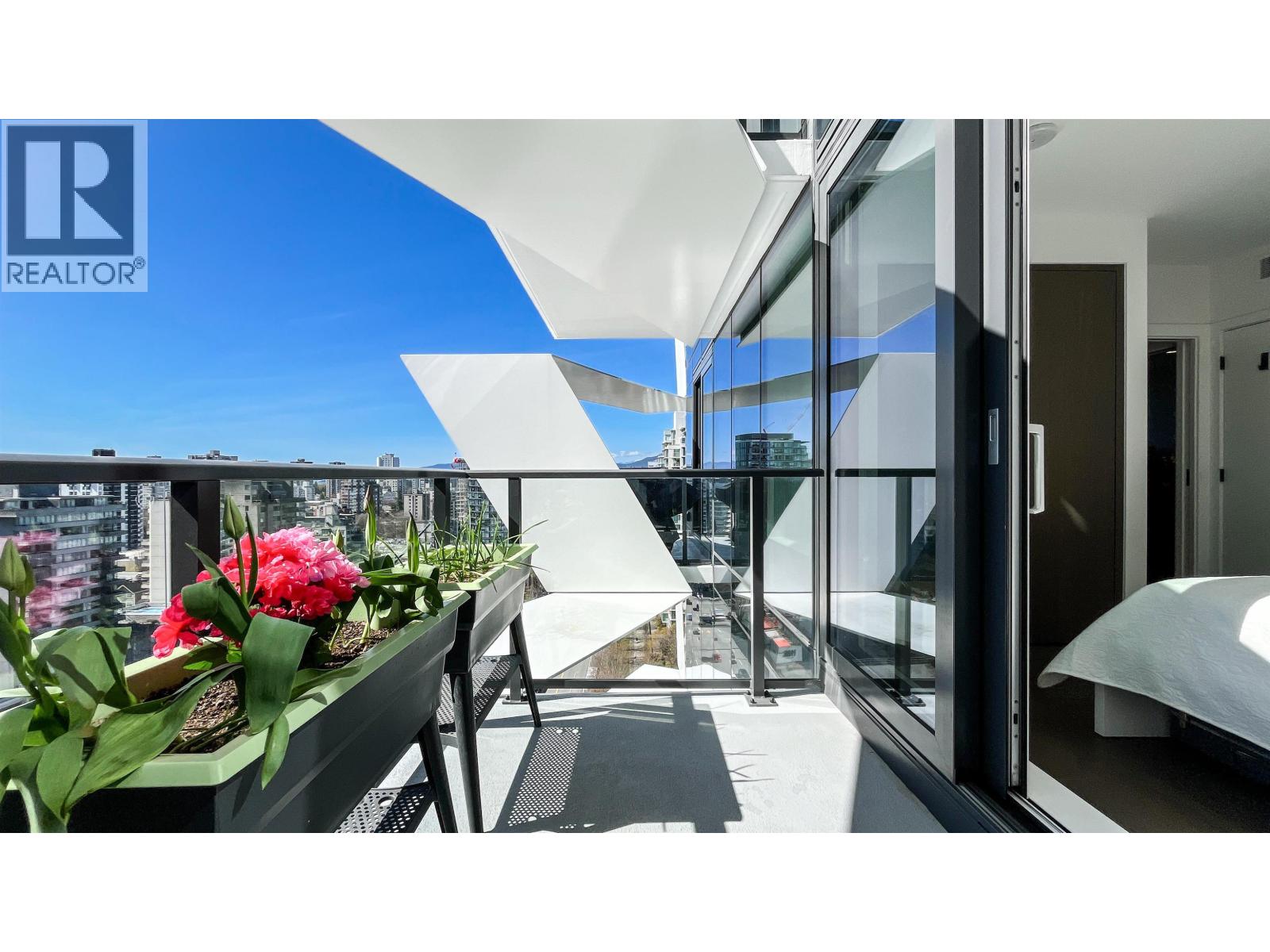 1705 620 Cardero Street, Vancouver, British Columbia  V6G 0C7 - Photo 12 - R3110625