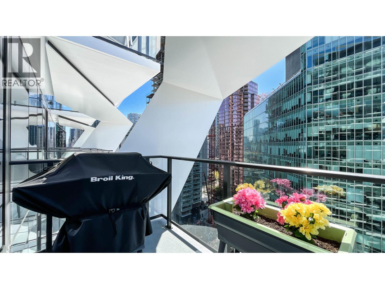 1705 620 Cardero Street, Vancouver, British Columbia  V6G 0C7 - Photo 17 - R3110625