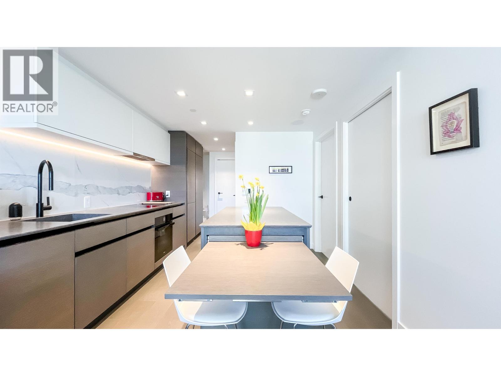 1705 620 Cardero Street, Vancouver, British Columbia  V6G 0C7 - Photo 5 - R3110625