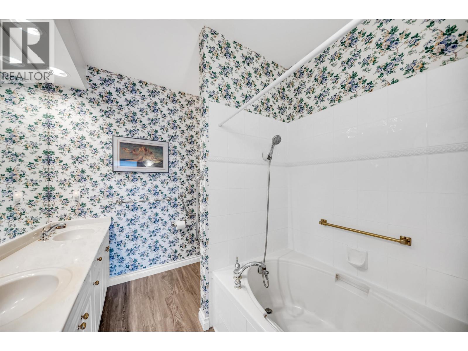 409 3098 Guildford Way, Coquitlam, British Columbia  V3B 7W8 - Photo 12 - R3110638