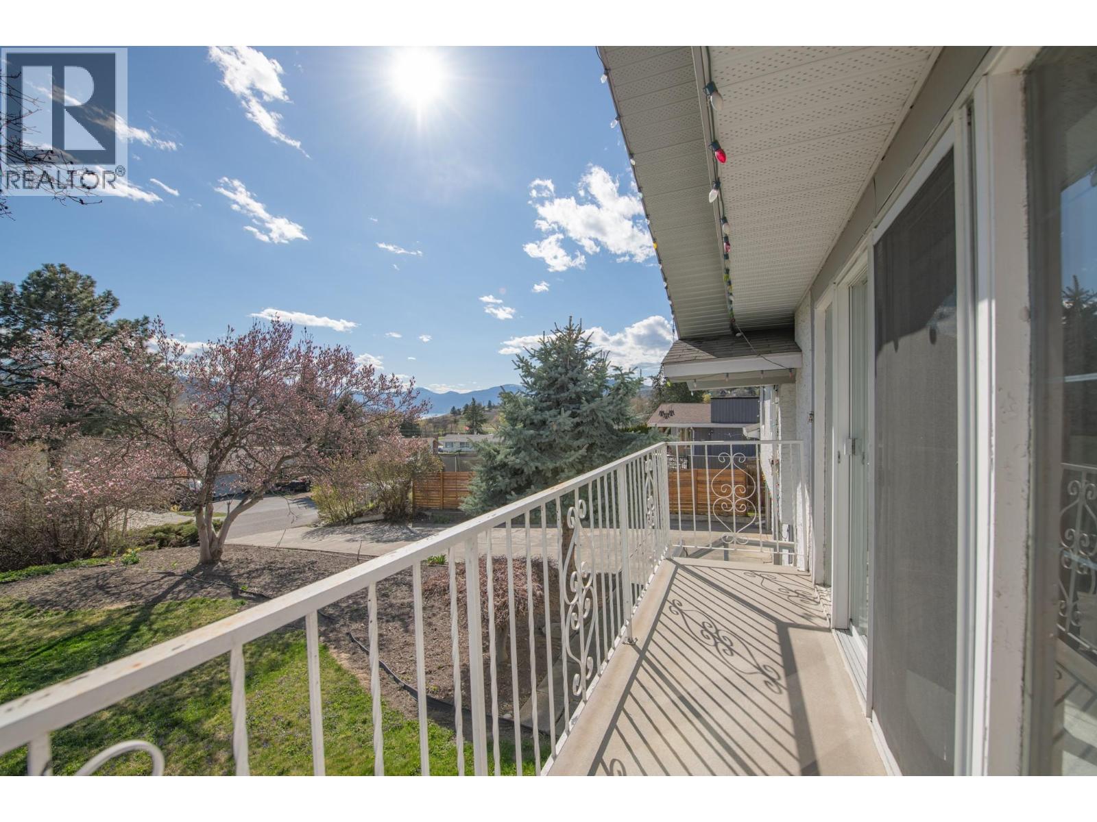 5847 Flemish Place, Vernon, British Columbia  V1H 1B2 - Photo 26 - 10383197