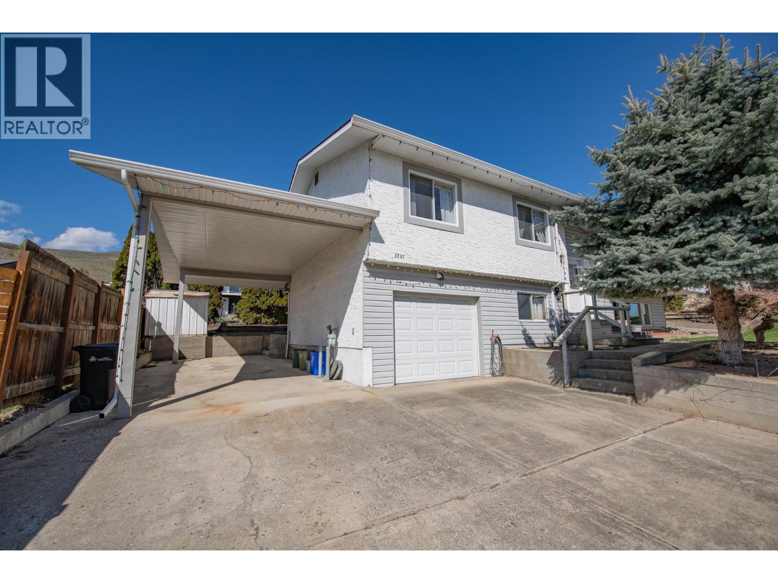 5847 Flemish Place, Vernon, British Columbia  V1H 1B2 - Photo 3 - 10383197