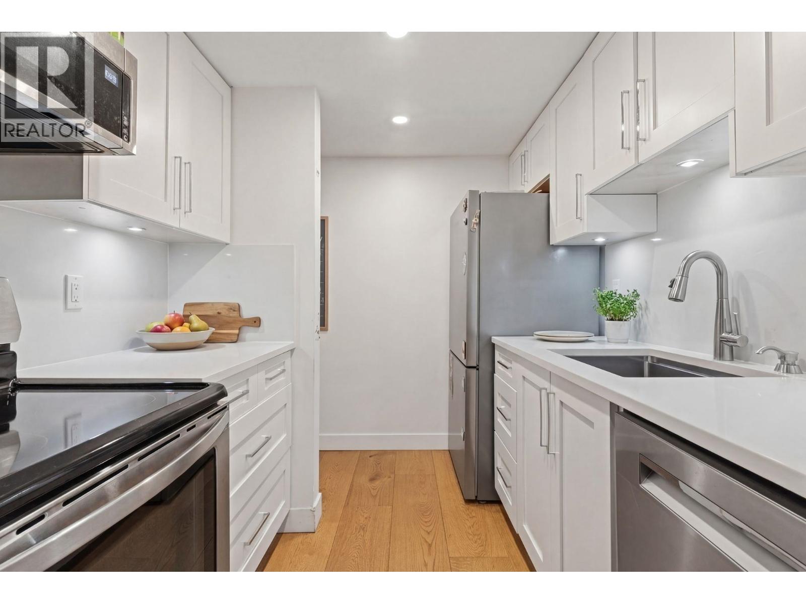 9140 Centaurus Circle, Burnaby, British Columbia  V3J 7R1 - Photo 11 - R3110683