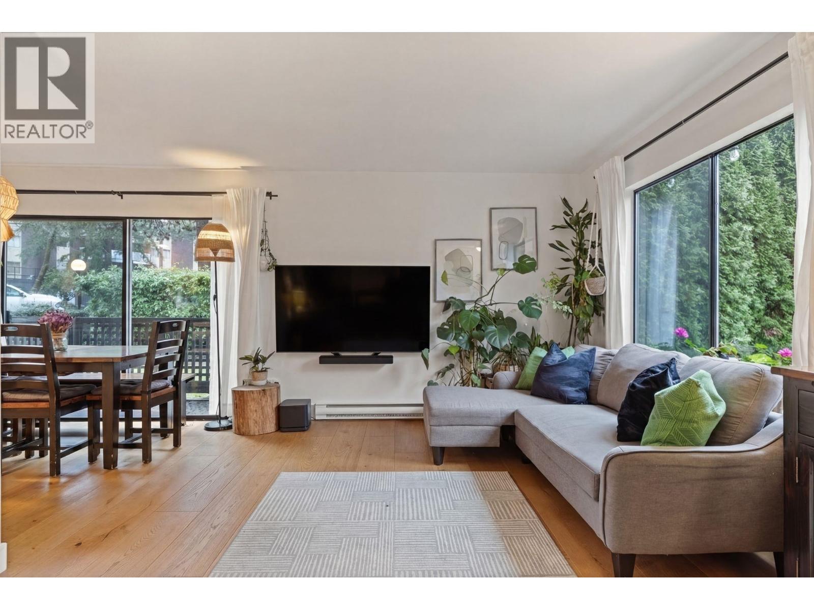 9140 Centaurus Circle, Burnaby, British Columbia  V3J 7R1 - Photo 5 - R3110683