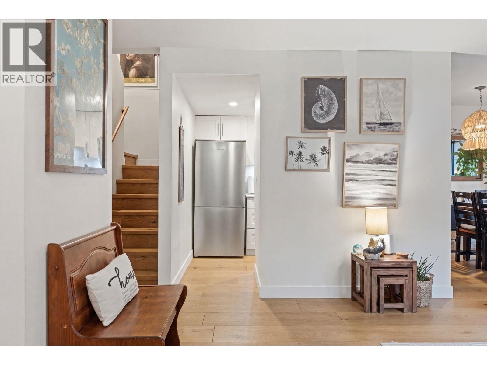 9140 Centaurus Circle, Burnaby, British Columbia  V3J 7R1 - Photo 8 - R3110683