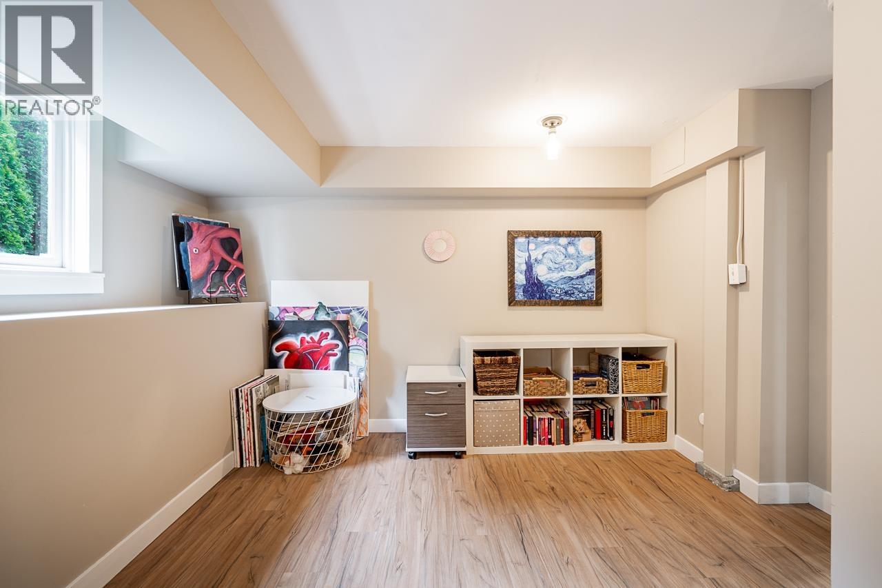 457 E 11th Street, North Vancouver, British Columbia  V7L 2H3 - Photo 26 - R3110636